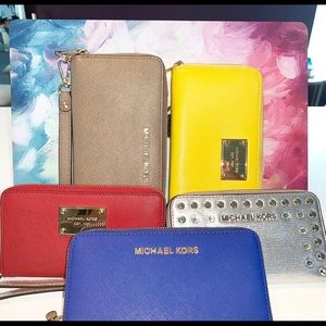 Michael Kors saffiano leather wristlet wallets